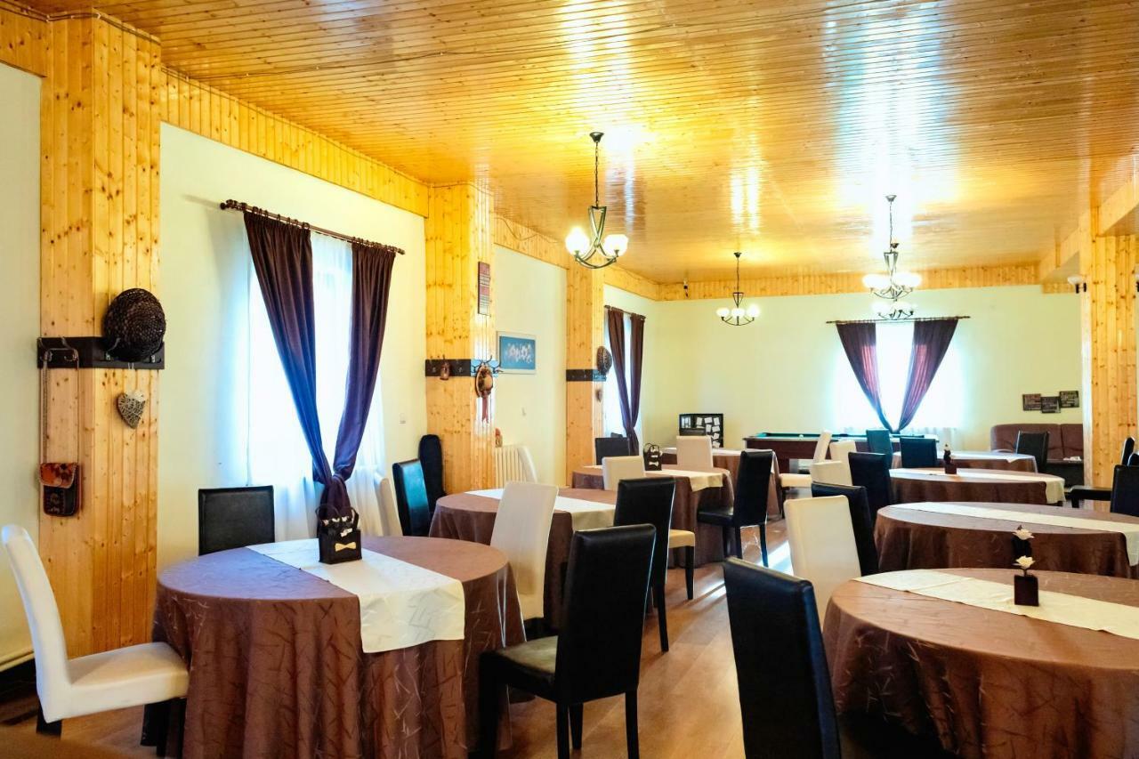 Pensiunea Marmis Riu Barbat Exterior photo