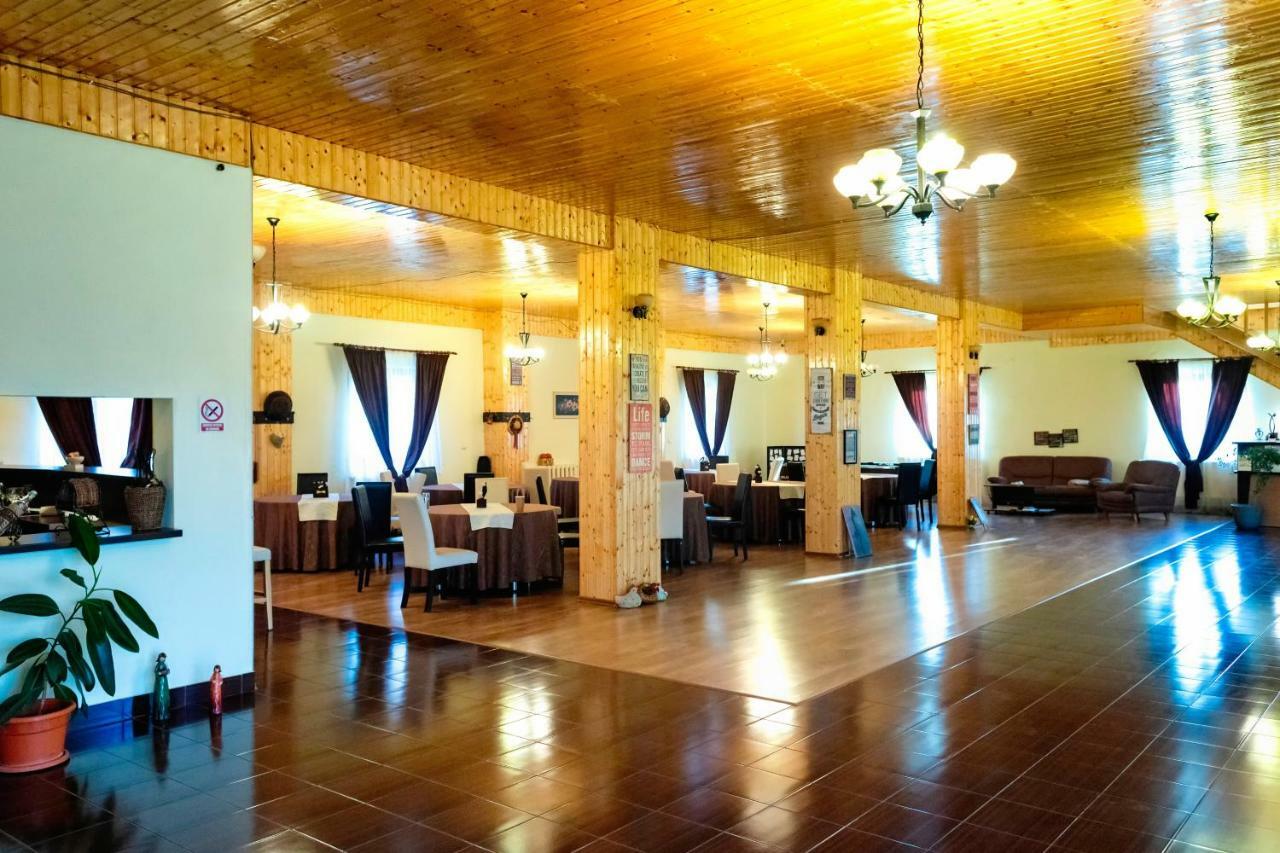 Pensiunea Marmis Riu Barbat Exterior photo